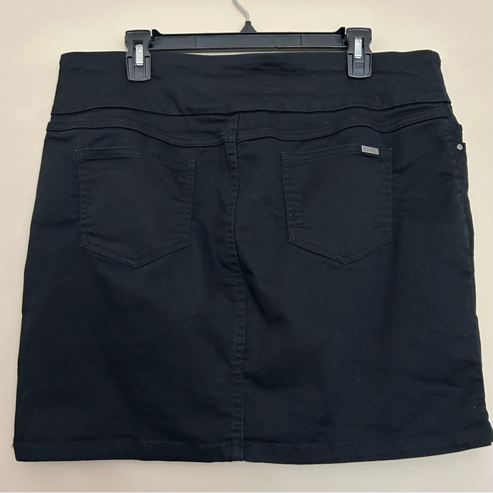 S.C. & Co. Elegant Black Pencil Skirt / Skort - Picture 6 of 8